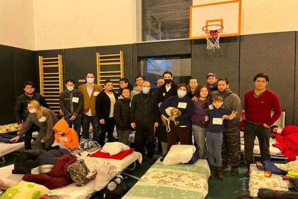 Clotilde Armand:  ”În această seară au ajuns la centrul nostru 40 de studenţi mexicani refugiaţi din Ucraina. Mai sunt pe drum două autocare”