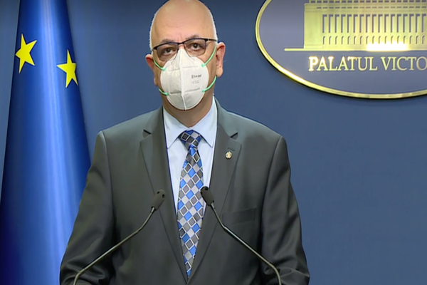 Raed Arafat este pozitiv Covid. „Am purtat masca tot timpul”