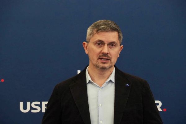 Deputatul USR Dan Barna a discutat cu o delegaţie parlamentară austriacă despre aderarea României la Spaţiul Schengen