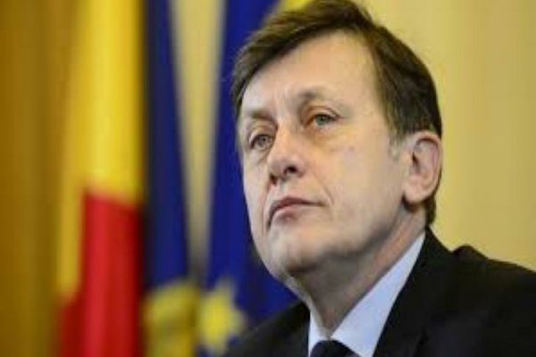 CRIN ANTONESCU RĂMÂNE CANDIDATUL COMUN AL COALIȚIEI PSD-PNL-UDMR-MINORITĂȚI