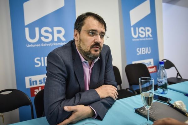 Încă un greu din USR ajunge, astăzi, la DNA. Cristian Ghinea, față în față cu procurorii