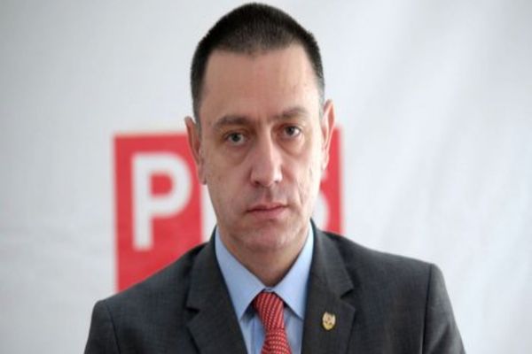 SCANDAL POLITIC URIAȘ! PSD EXPLODEAZĂ DUPĂ ANUNȚUL LUI BOLOJAN DESPRE ÎNGHEȚAREA SALARIILOR