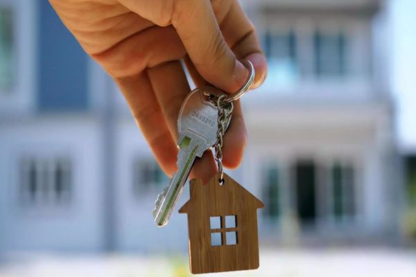 Ghidul pentru Noua Casă 2024. Ce s-a schimbat și ce trebuie să facă românii pentru a-și cumpăra o locuință