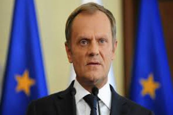 PREMIERUL POLONIEI, DONALD TUSK,  DESPRE GEORGE SIMION: RUSIA SE BUCURĂ!