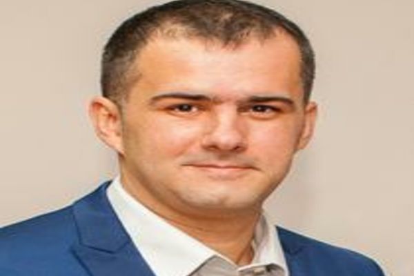 Rezultate oficiale: Primarul Lucian Daniel Stanciu-Viziteu (USR) a câştigat un nou mandat de edil în fruntea municipiului Bacău