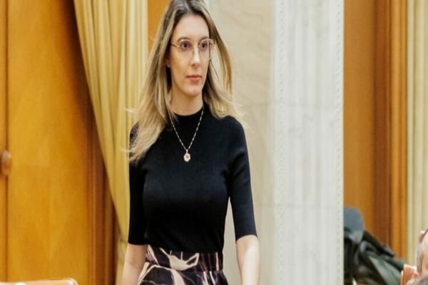 Diana Buzoianu respinge teoriile conspirației din online: ”Nu reprezintă niciun fel de pericol”