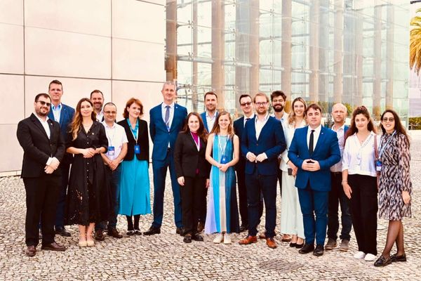 ALDE EUROPE A ADOPTAT O REZOLUŢIE DEPUSĂ DE USR PRIN CARE SE SOLICITĂ ADERAREA DEPLINĂ A ROMÂNIEI ŞI BULGARIEI LA SCHENGEN