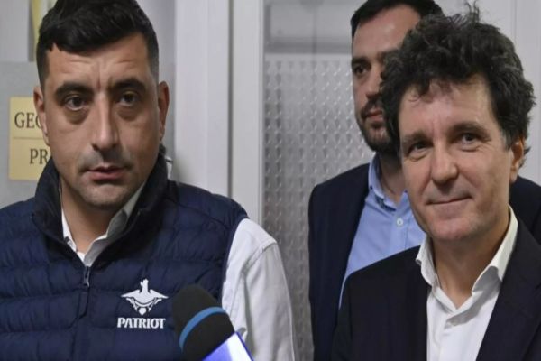 NICUȘOR DAN ESTE GATA SĂ NEGOCIEZE CU ANTONESCU ȘI LASCONI. CE STRATEGIE A GÂNDIT NICUȘOR PENTRU A-L ELIMINA PE SIMION?