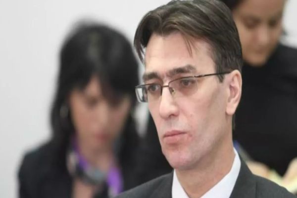 Februarie, luna decisivă pentru viitorul lui Bolojan. Trebuie să ia deciziile care vor arăta dacă este de partea PNL sau a USR – Toni Neacșu