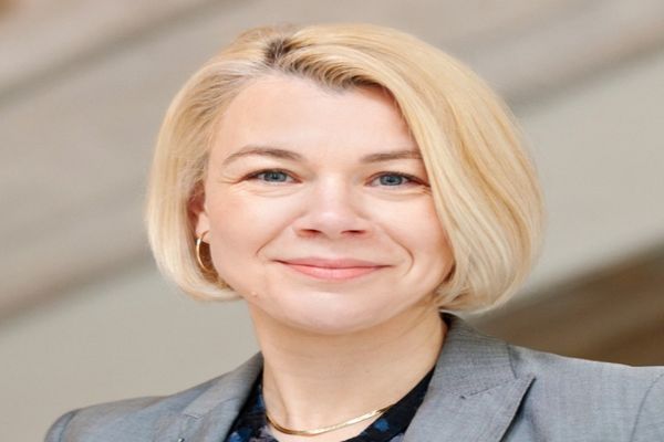 Proiect USR: Fără taxe pe contribuțiile persoanelor vulnerabile îngrijite de ONG-uri