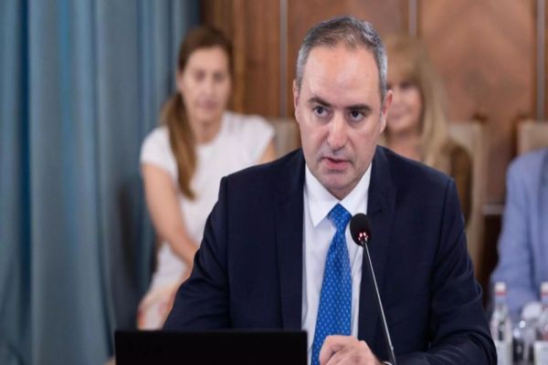 Ministrul Nazare după reconfirmarea ratingului de țară: „Partenerii noştri externi au încredere în capacitatea acestui Guvern”