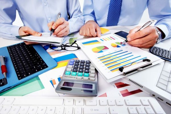 Date îngrijorătoare din economie: Numărul firmelor dizolvate, în creștere cu 32,4% în primele zece luni din 2025