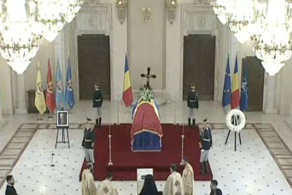 ION ILIESCU VA FI CONDUS ASTĂZI PE ULTMUL DRUM. ZI DE DOLIU NAȚIONAL