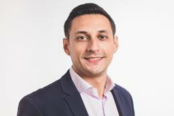 Vlad Gheorghe, după ce a votat: Prezența la vot este foarte mică, iar pericolul este foarte mare