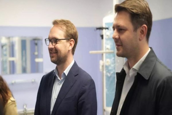 Viceprimarul lui Fritz acuză judecătoarele de relații cu interlopi, Curtea de Apel reacționează dur