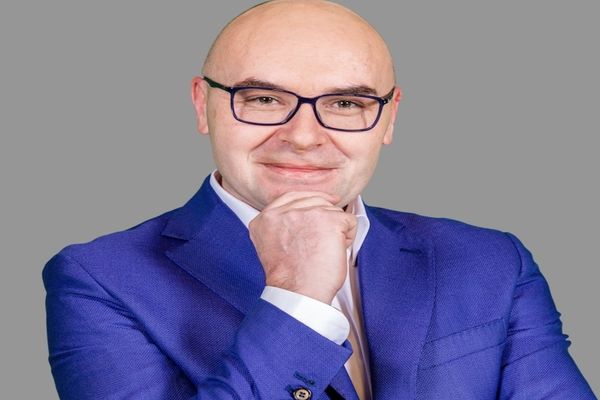 ÎN BUZĂU, FIEFUL LUI CIOLACU PNL ȘI USR AU PUS CANDIDAT COMUN LA ȘEFIA CJ, PRIN MIHAI RĂZVAN MORARU