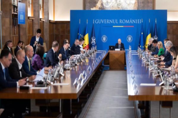 Reforma administrației, pe ultima sută de metri. Guvernul Bolojan, gata să aprobe pachetul de măsuri