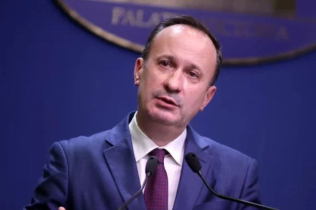 USR solicită sancționarea lui Adrian Câciu pentru derapaje 'grave' de limbaj