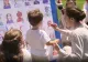 Palatul Cotroceni și-a deschis porțile de Ziua Copilului. Cei mici au fost întâmpinați de Mirabela Grădinaru, partenera de viață a președintelui -VIDEO